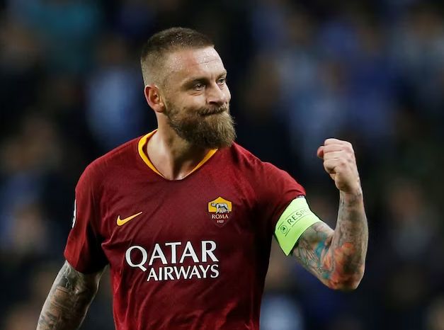 Daniele de Rossi as Roma's new manager