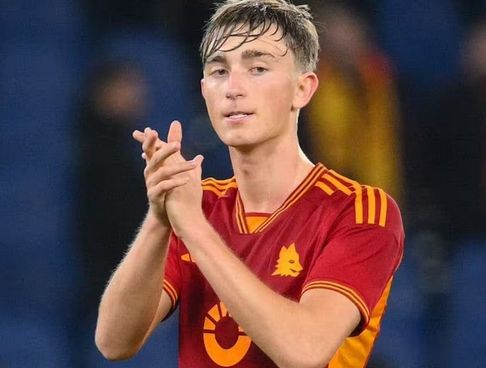 Liverpool Aston Villa Dean Huijsen