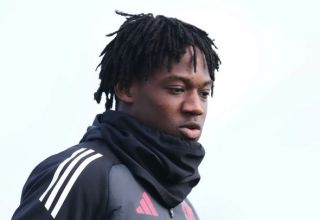 Manchester United's promising young midfielder, Kobbie Mainoo, has reportedly rejected a new contract offer from the club,